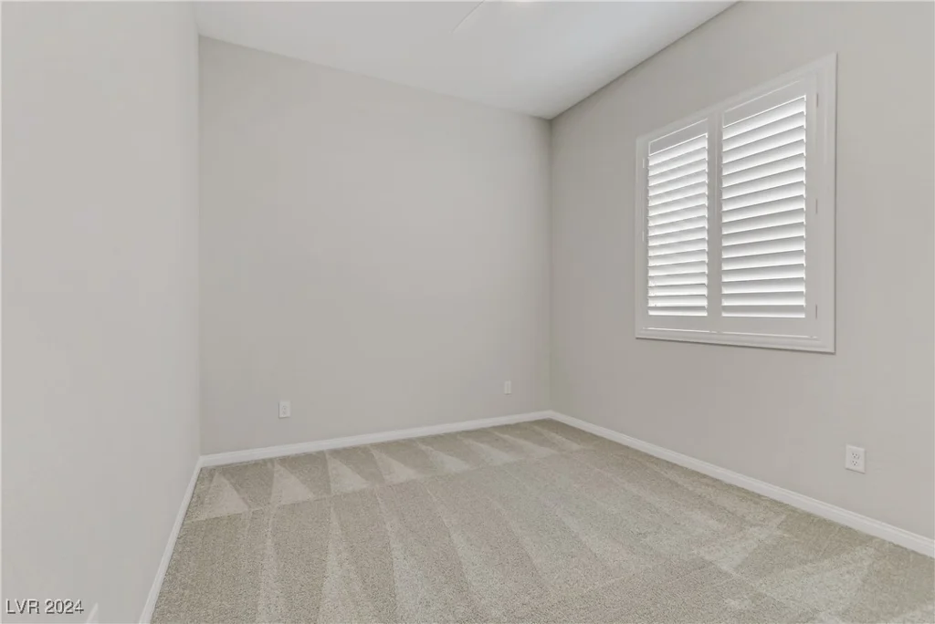 54 Barton Bay, North Las Vegas, NV 89031