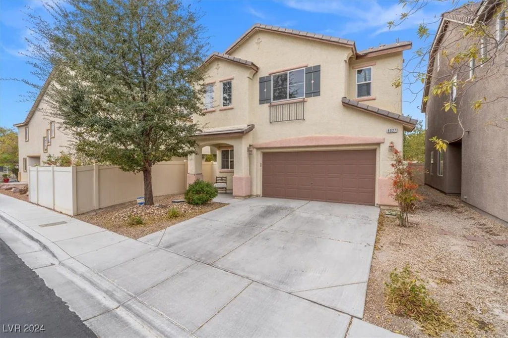 8027 Carr Valley, Las Vegas, NV 89131