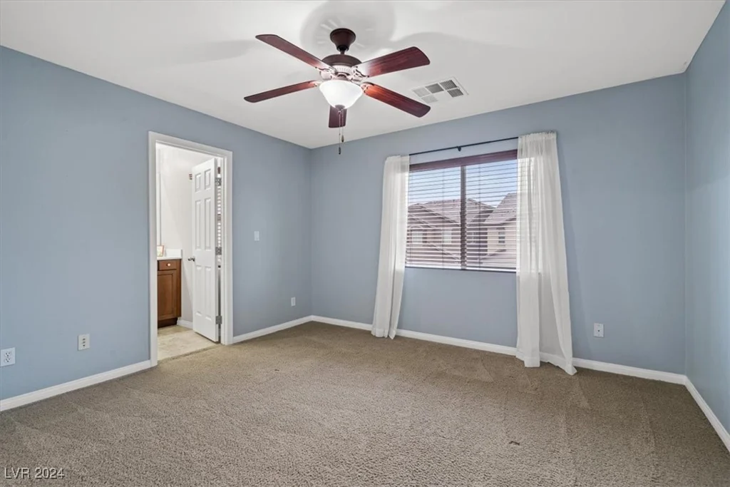 8027 Carr Valley, Las Vegas, NV 89131