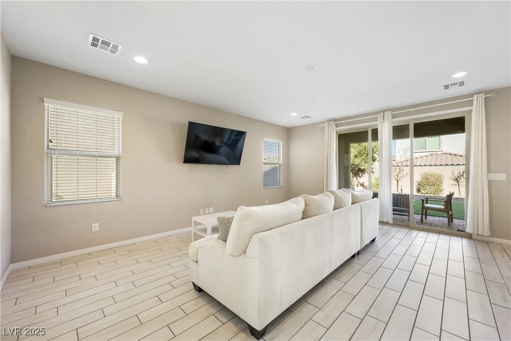 3094 Isle, Las Vegas, NV 89141