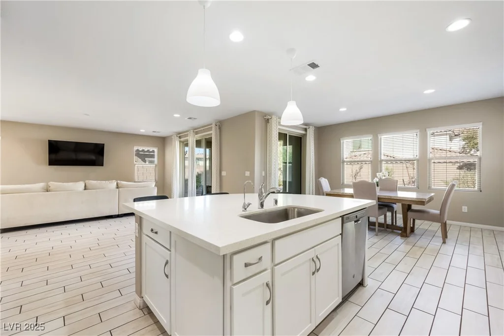 3094 Isle, Las Vegas, NV 89141