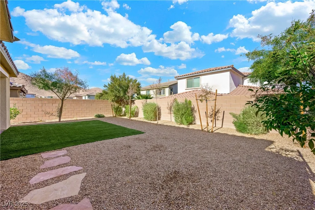 3094 Isle, Las Vegas, NV 89141