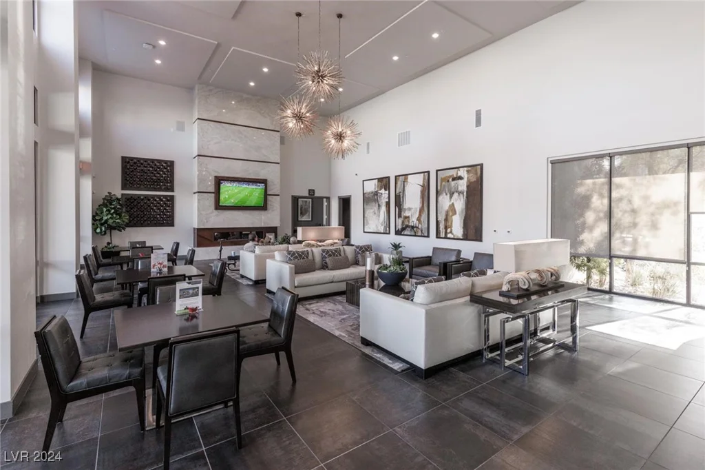 11431 Gravitation, Las Vegas, NV 89135