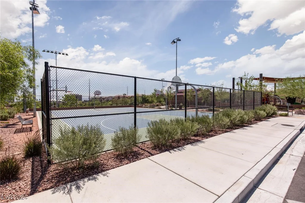 11431 Gravitation, Las Vegas, NV 89135