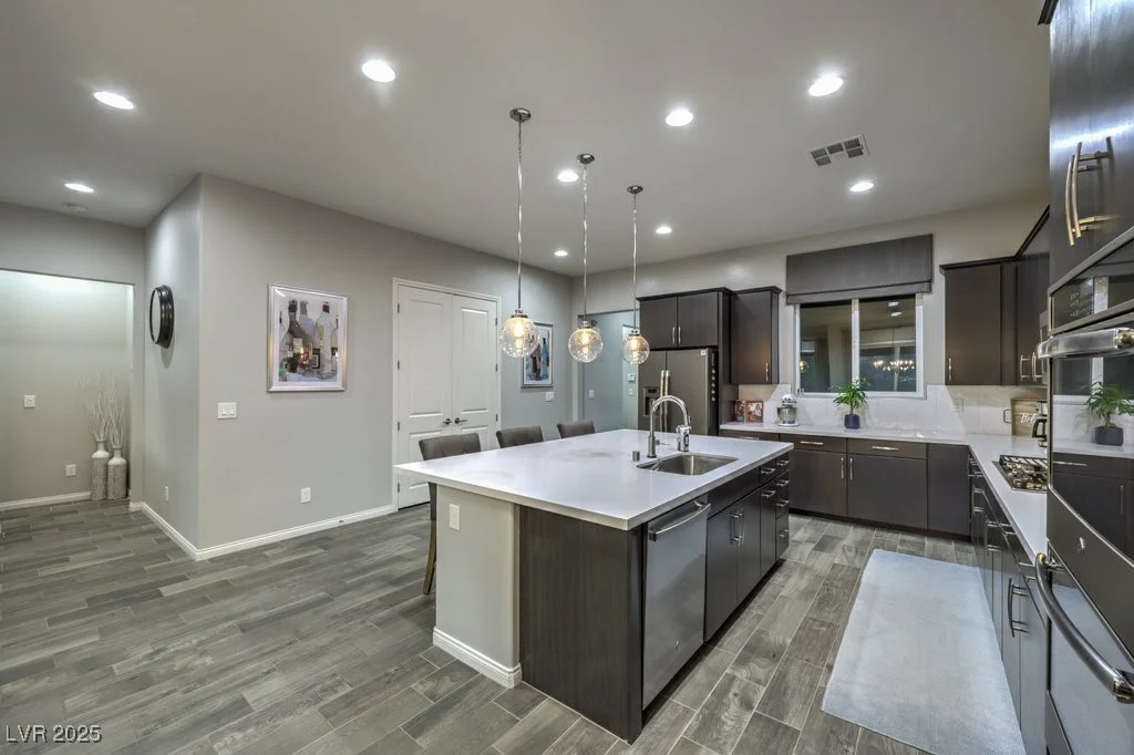 5433 Strawberry Swing, North Las Vegas, NV 89081