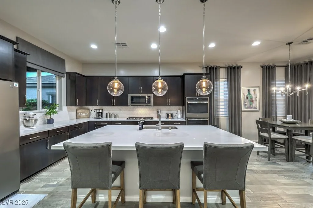 5433 Strawberry Swing, North Las Vegas, NV 89081