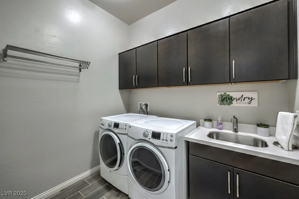 5433 Strawberry Swing, North Las Vegas, NV 89081