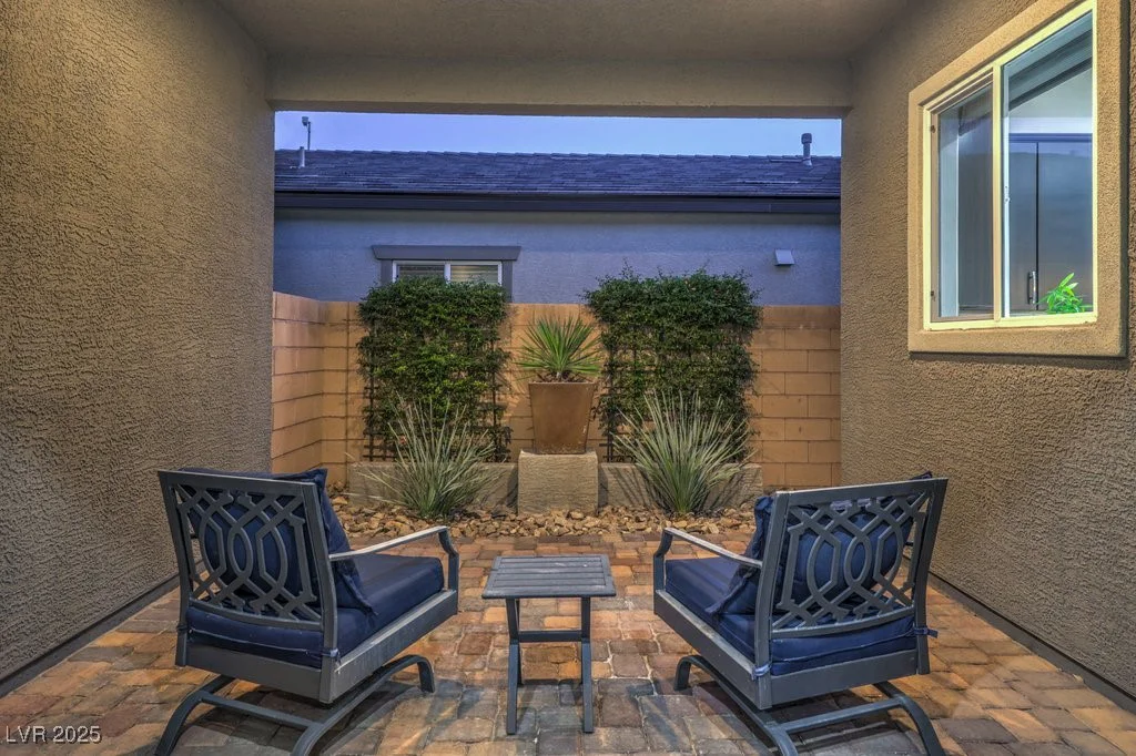 5433 Strawberry Swing, North Las Vegas, NV 89081