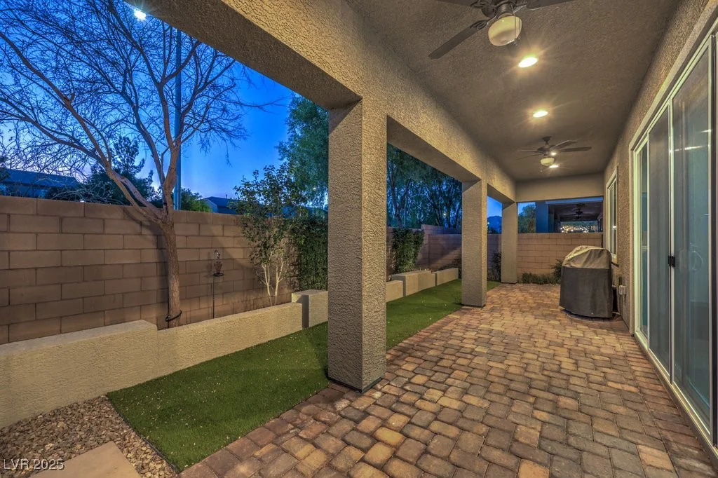 5433 Strawberry Swing, North Las Vegas, NV 89081