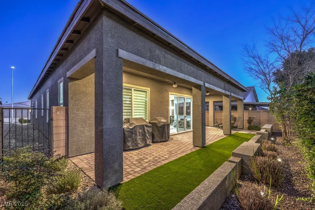 5433 Strawberry Swing, North Las Vegas, NV 89081