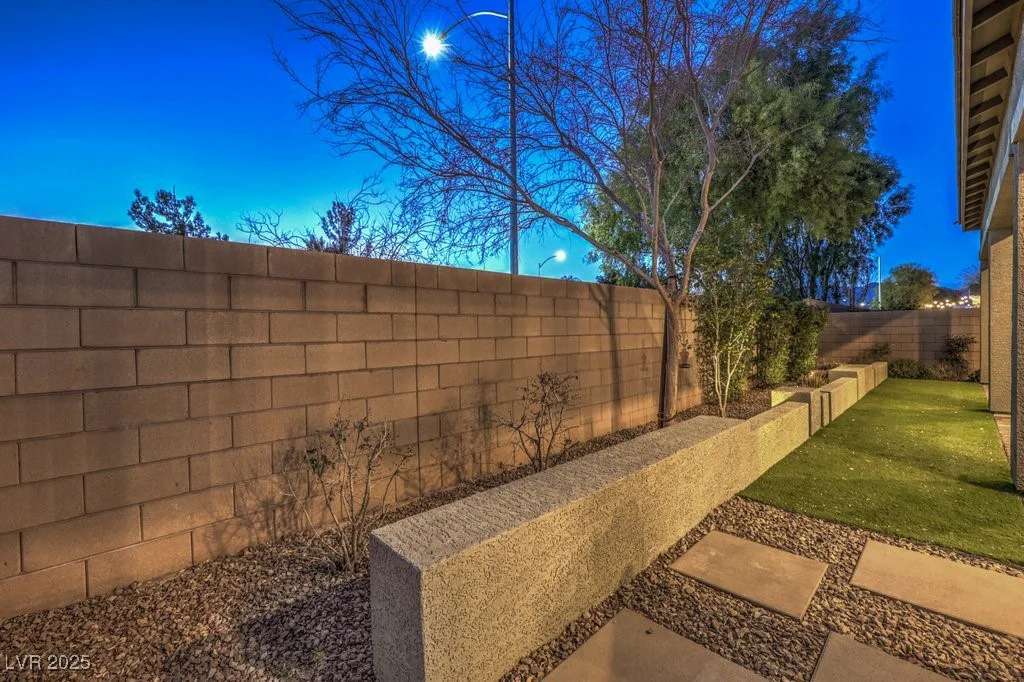 5433 Strawberry Swing, North Las Vegas, NV 89081
