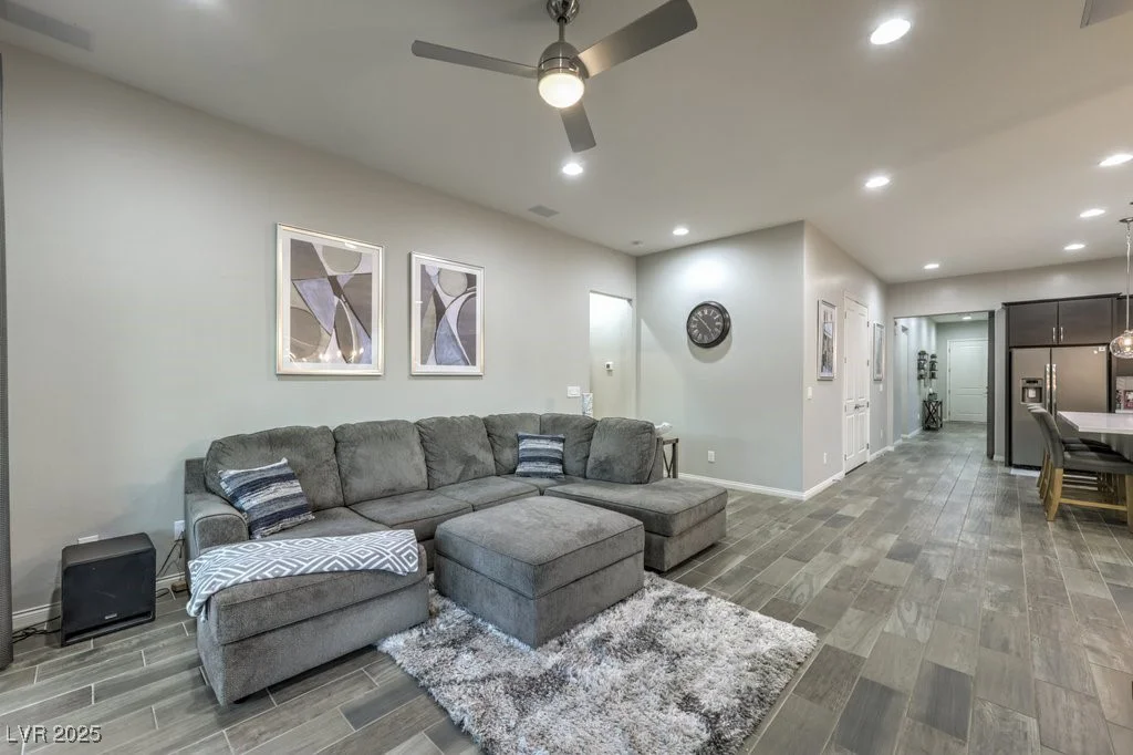 5433 Strawberry Swing, North Las Vegas, NV 89081