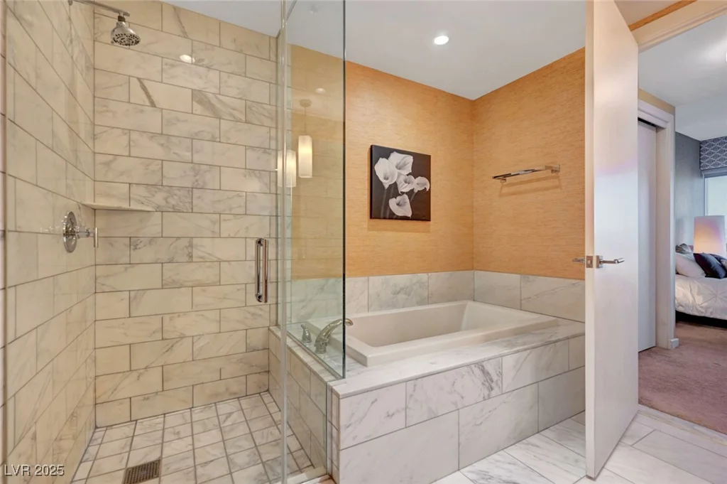 4471 Dean Martin, Las Vegas, NV 89103