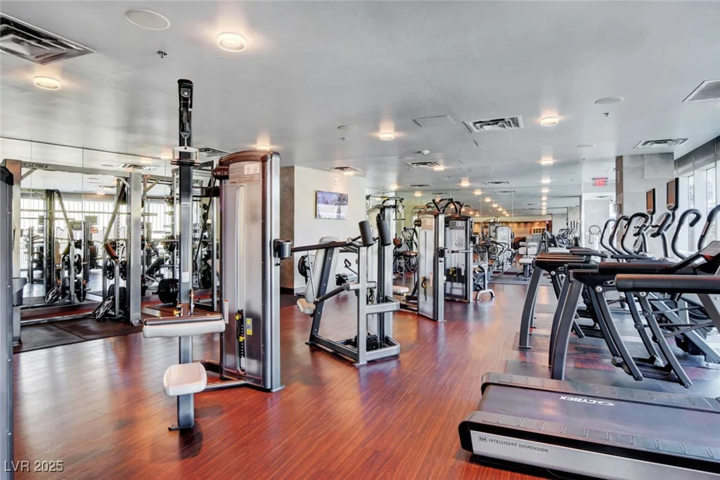 4471 Dean Martin, Las Vegas, NV 89103
