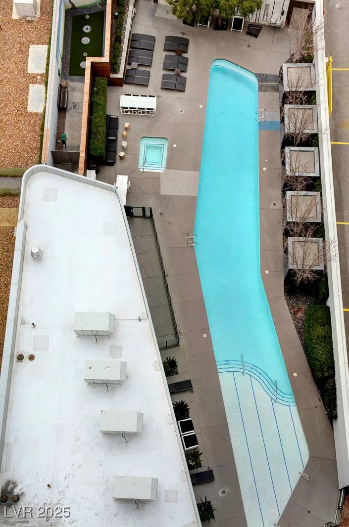 4471 Dean Martin, Las Vegas, NV 89103