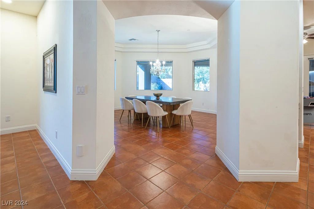 4245 Butler, Las Vegas, NV 89129