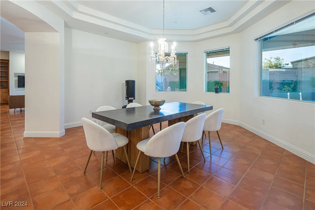 4245 Butler, Las Vegas, NV 89129