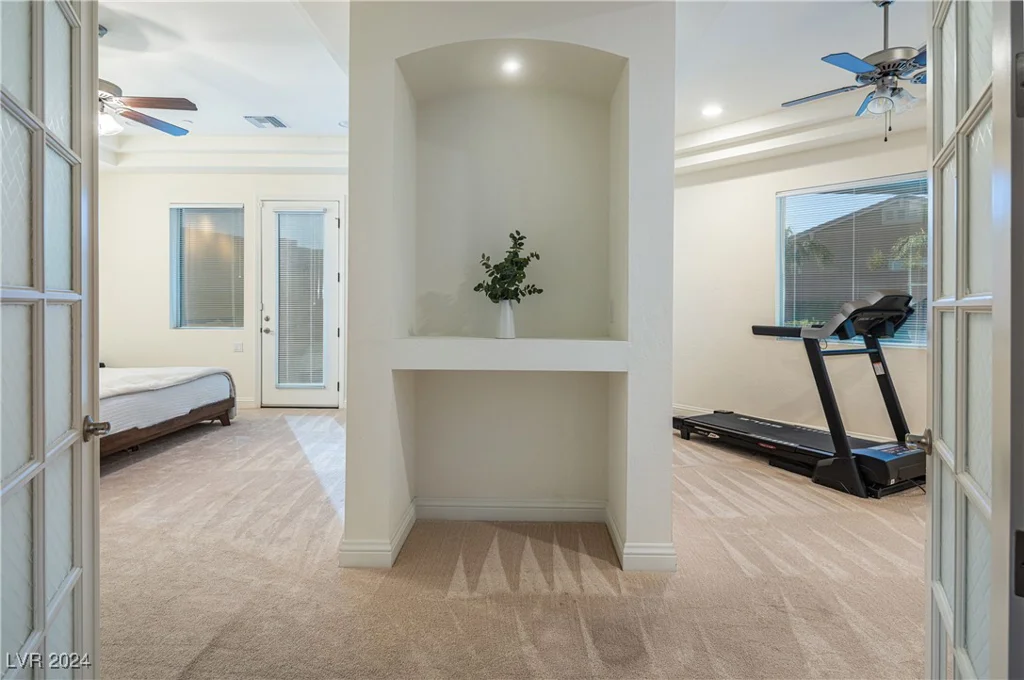 4245 Butler, Las Vegas, NV 89129