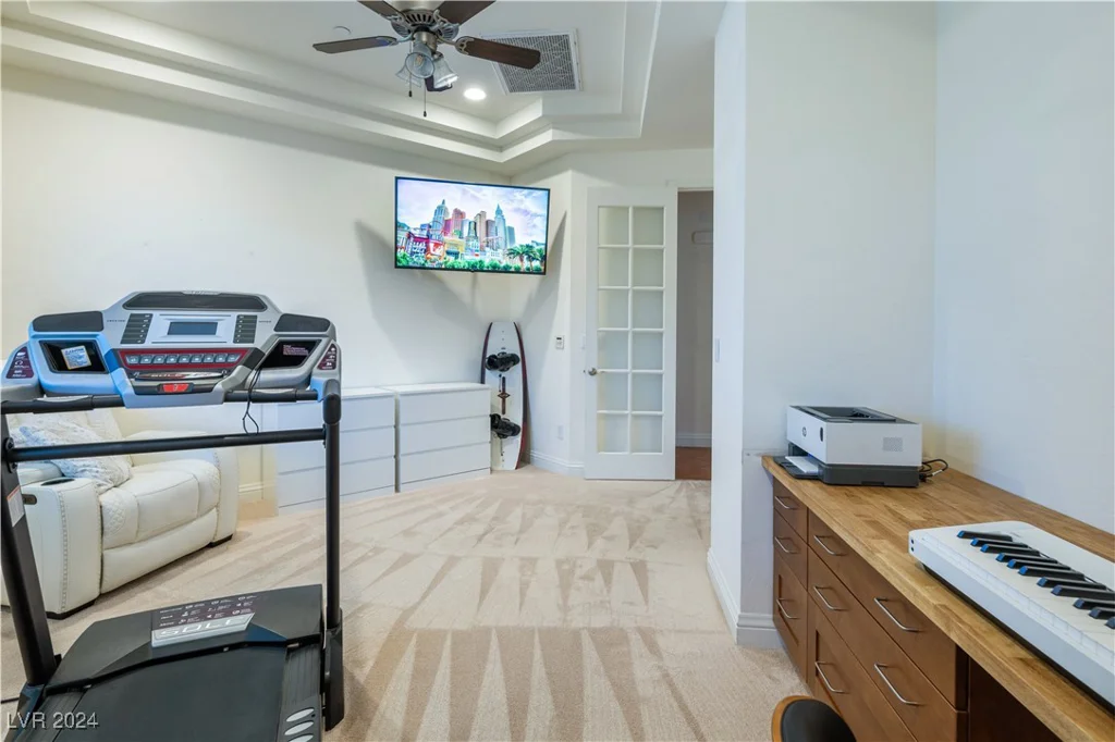 4245 Butler, Las Vegas, NV 89129
