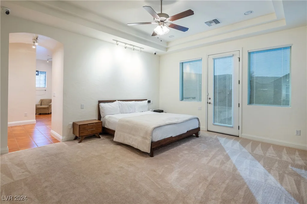 4245 Butler, Las Vegas, NV 89129