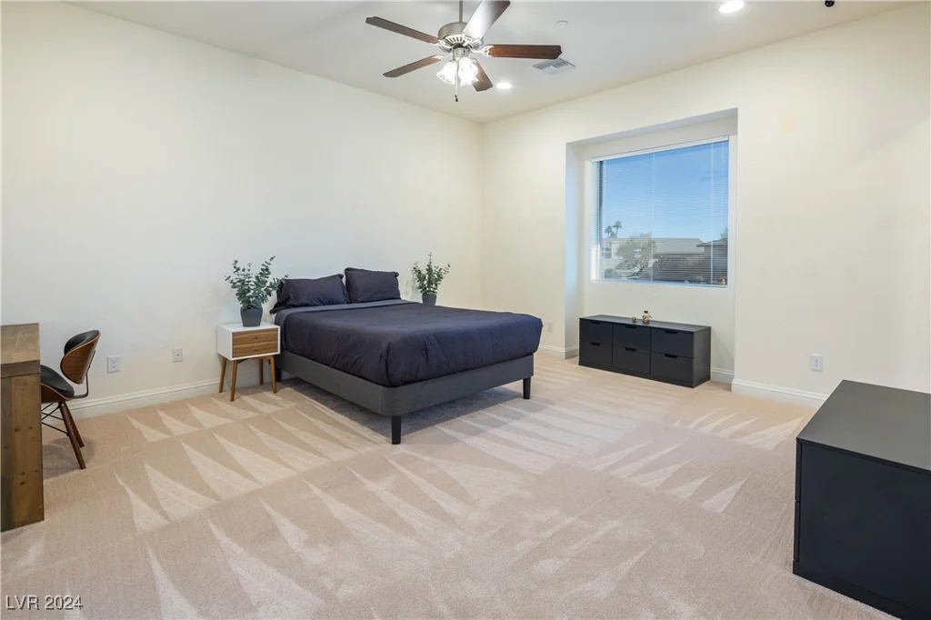 4245 Butler, Las Vegas, NV 89129