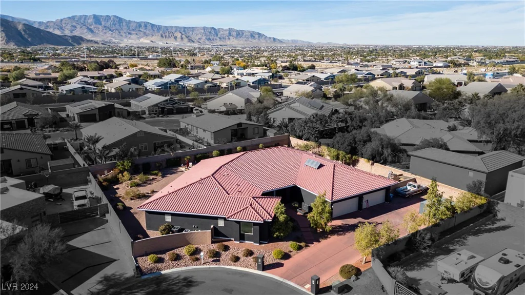 4245 Butler, Las Vegas, NV 89129