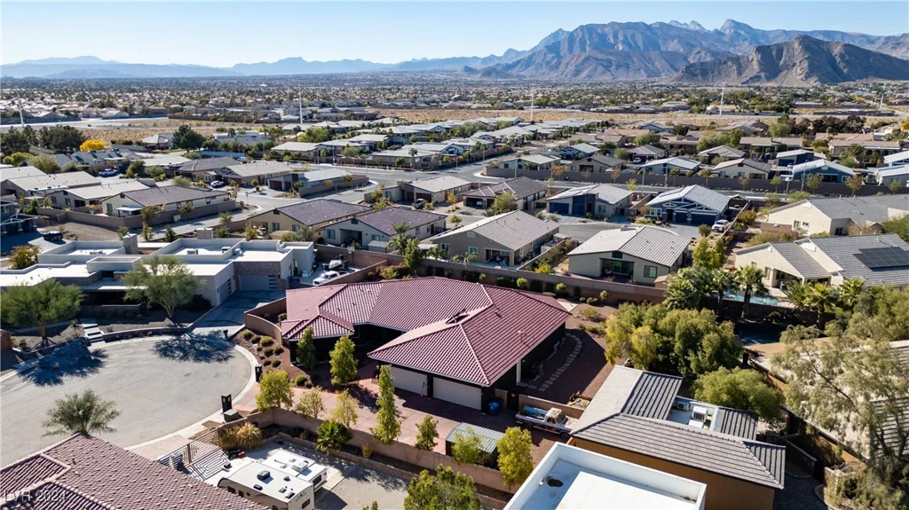 4245 Butler, Las Vegas, NV 89129