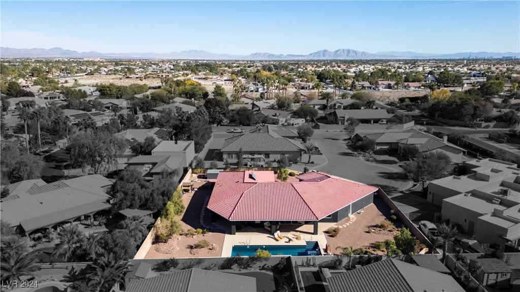 4245 Butler, Las Vegas, NV 89129