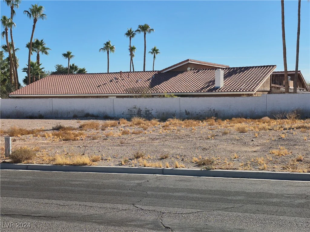 3125 Montessouri, Las Vegas, NV 89117