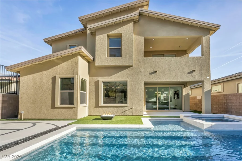 437 Cascade Heights, Las Vegas, NV 89138