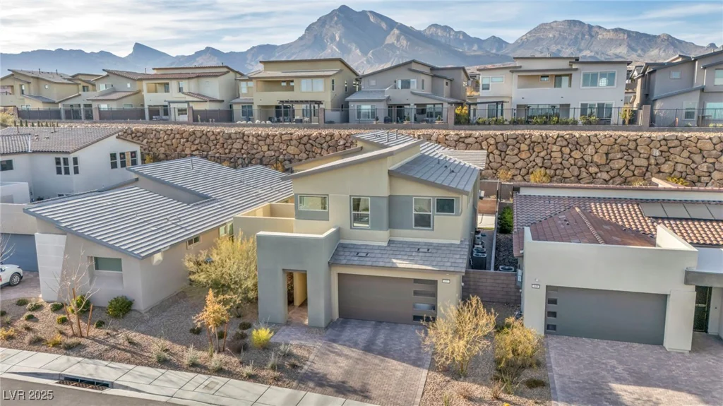 437 Cascade Heights, Las Vegas, NV 89138