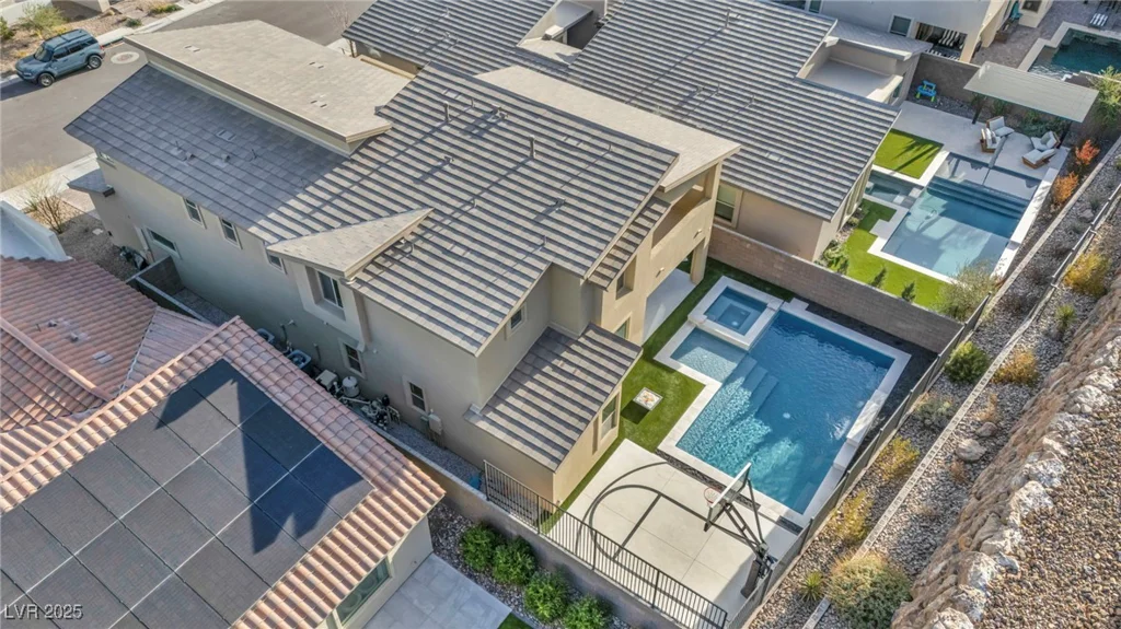 437 Cascade Heights, Las Vegas, NV 89138