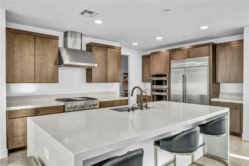 437 Cascade Heights, Las Vegas, NV 89138