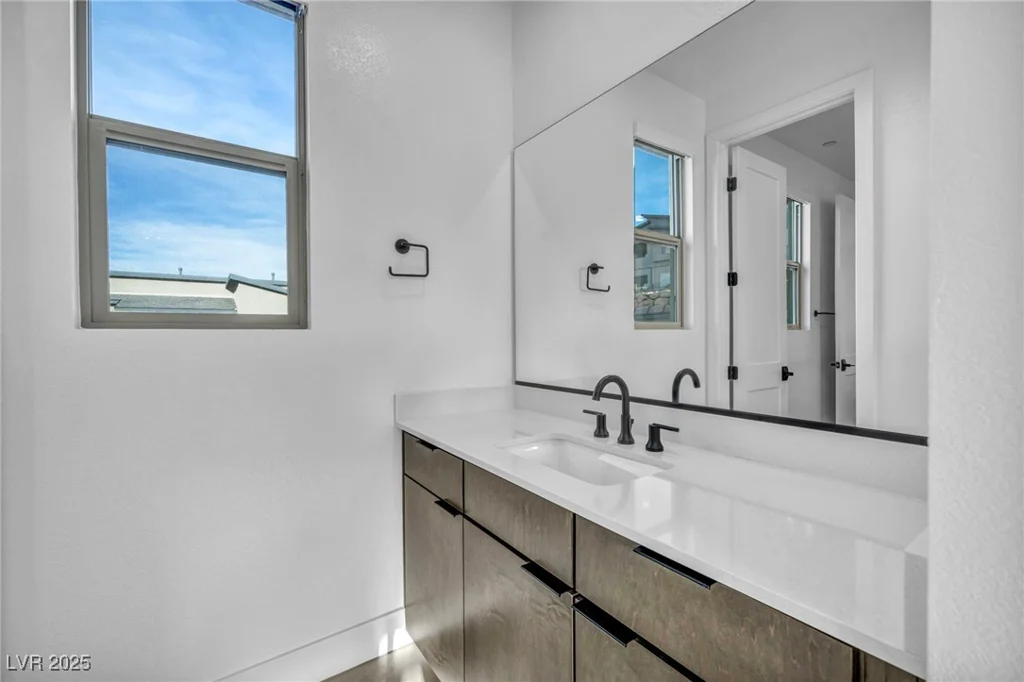 437 Cascade Heights, Las Vegas, NV 89138