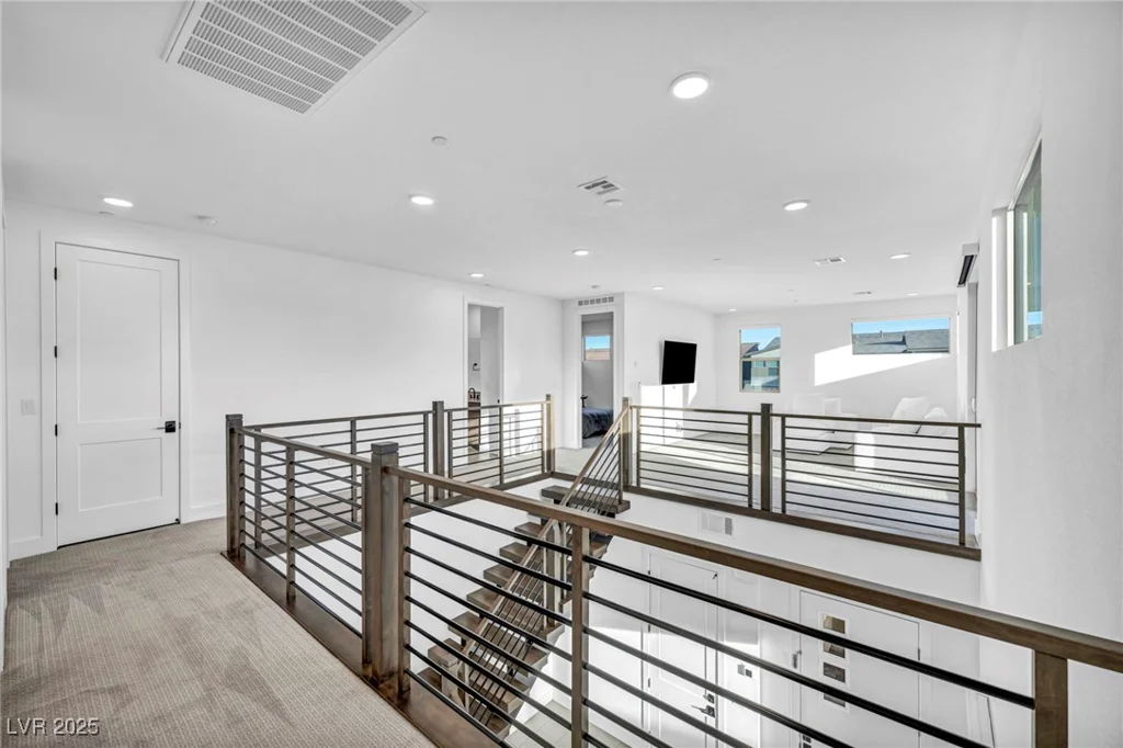 437 Cascade Heights, Las Vegas, NV 89138