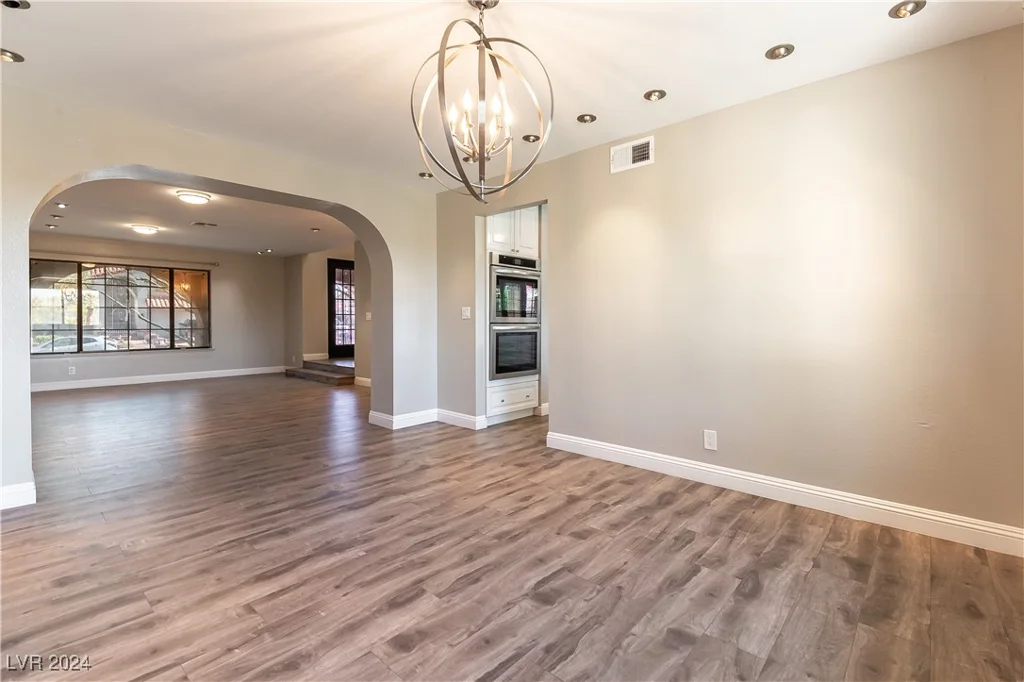 6618 Turina, Las Vegas, NV 89146