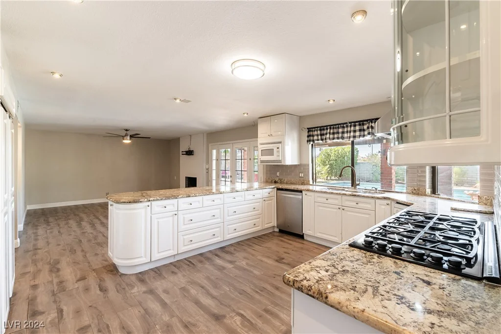 6618 Turina, Las Vegas, NV 89146