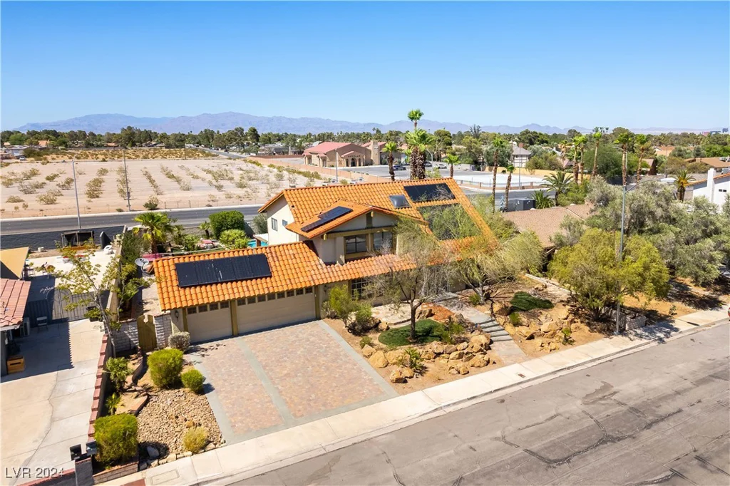 6618 Turina, Las Vegas, NV 89146
