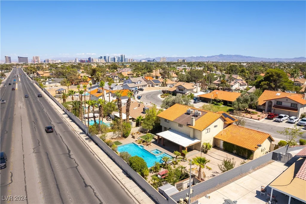 6618 Turina, Las Vegas, NV 89146