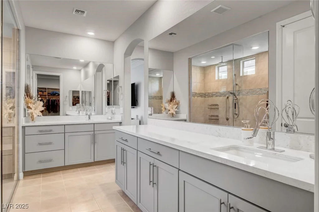 2391 Dalewood, North Las Vegas, NV 89086