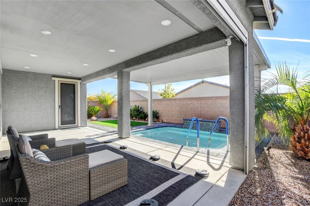 2391 Dalewood, North Las Vegas, NV 89086