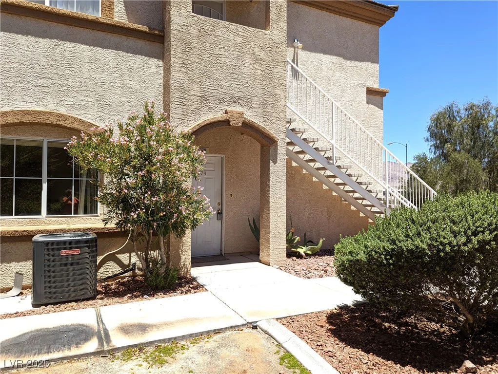3400 Cabana, Las Vegas, NV 89122