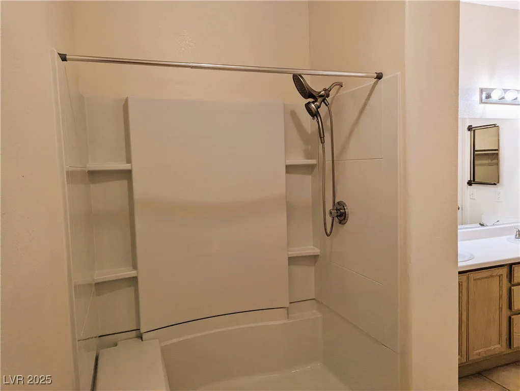 3400 Cabana, Las Vegas, NV 89122