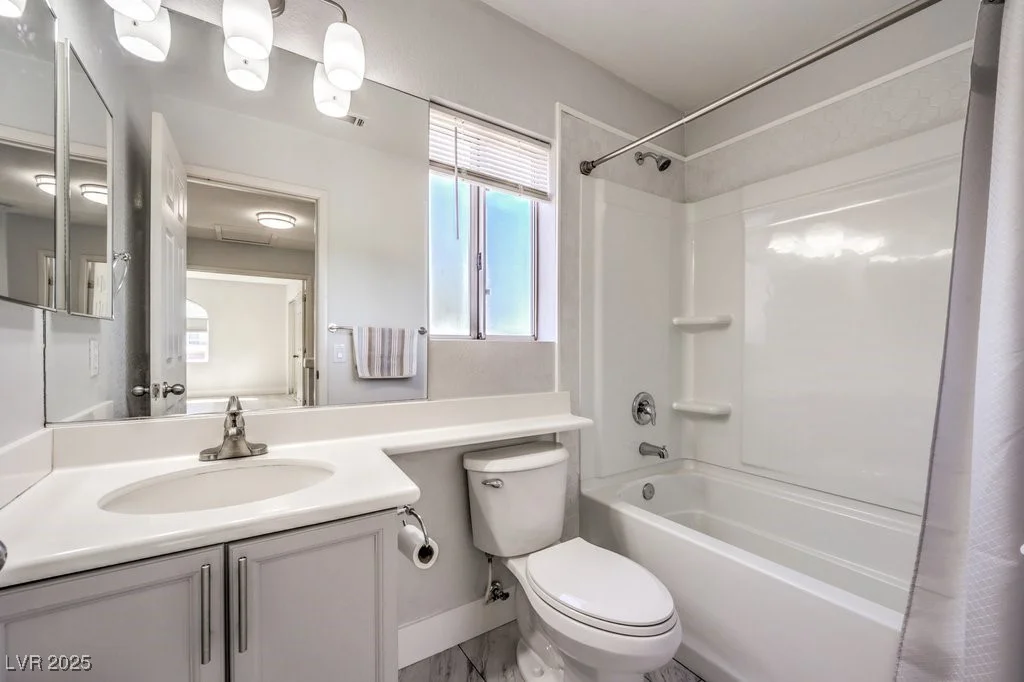 3244 Epson, Las Vegas, NV 89129