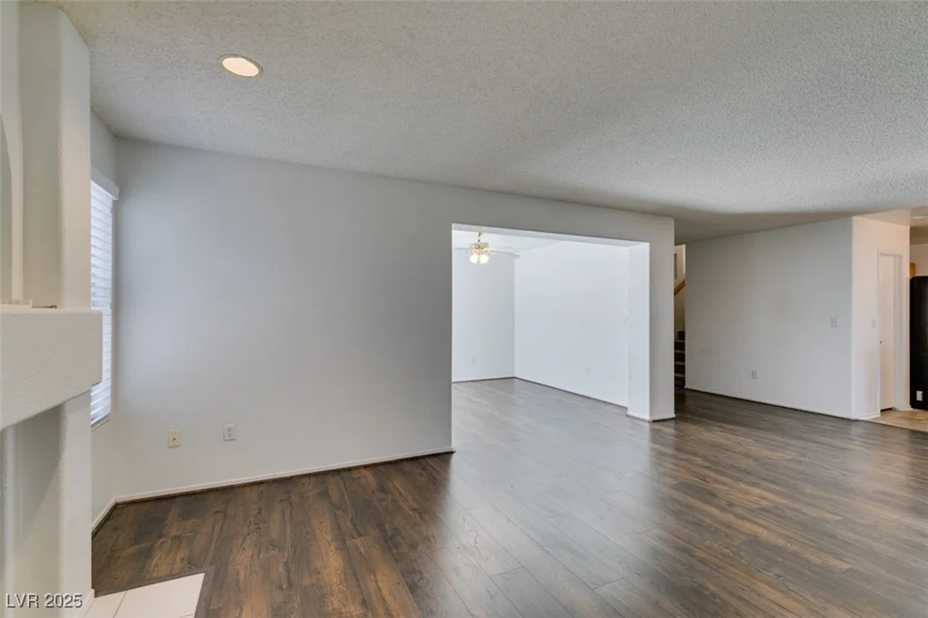 4516 Ryder, North Las Vegas, NV 89031