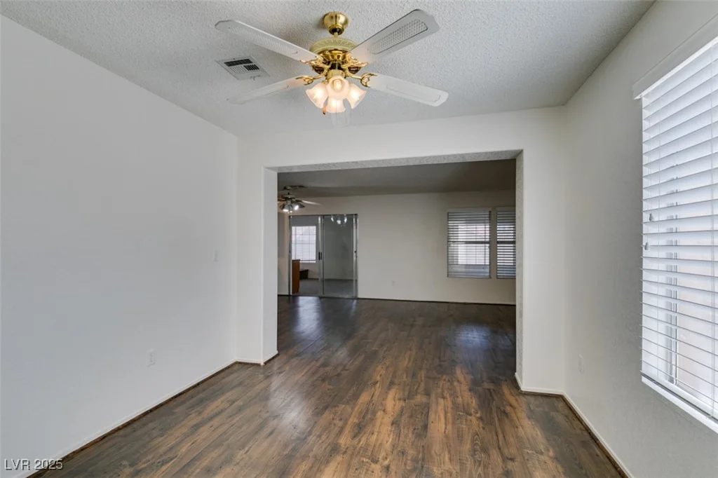 4516 Ryder, North Las Vegas, NV 89031