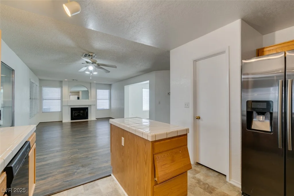 4516 Ryder, North Las Vegas, NV 89031