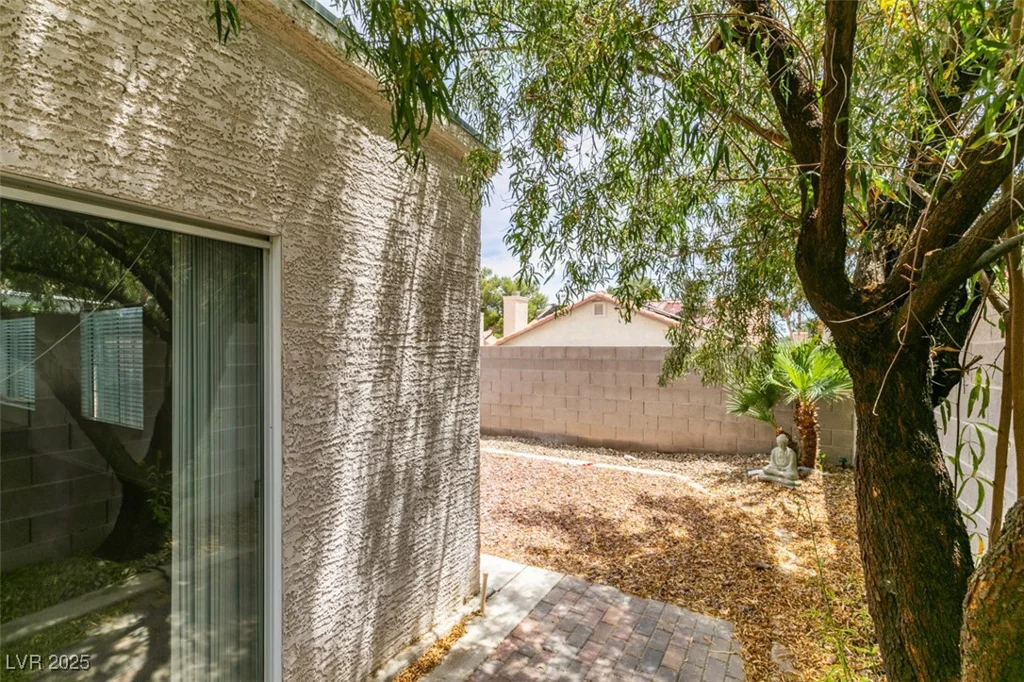 4516 Ryder, North Las Vegas, NV 89031