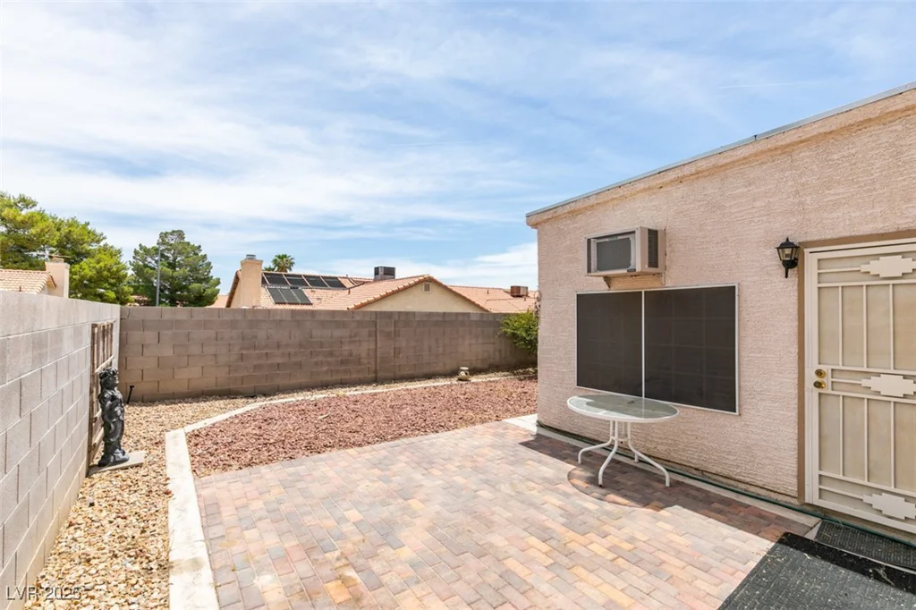 4516 Ryder, North Las Vegas, NV 89031