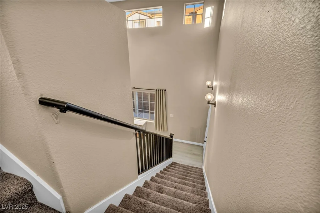 2134 William Holden, Las Vegas, NV 89142